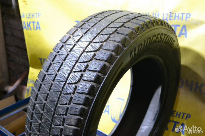 Bridgestone Blizzak DM-V3 225/65 R17