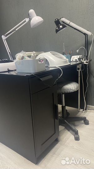 Маникюрный стол/компьютерный стол