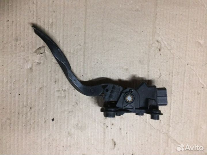 Педаль газа Mitsubishi Lancer 10 Outlander XL