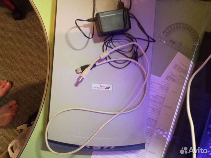 Сканер Genius vivid 4