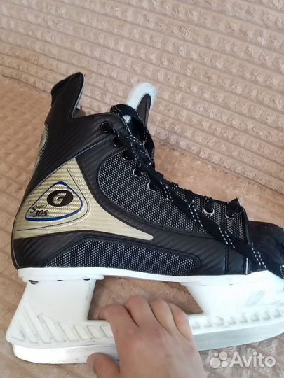 Коньки хоккейные graf