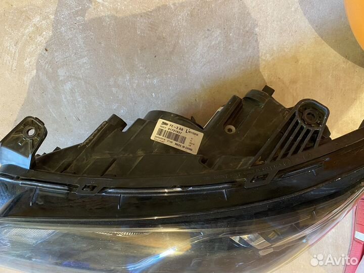 Левая фара Geely Emgrand 7 FE 3 2019 год