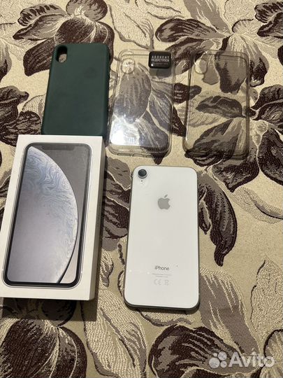 iPhone Xr, 64 ГБ