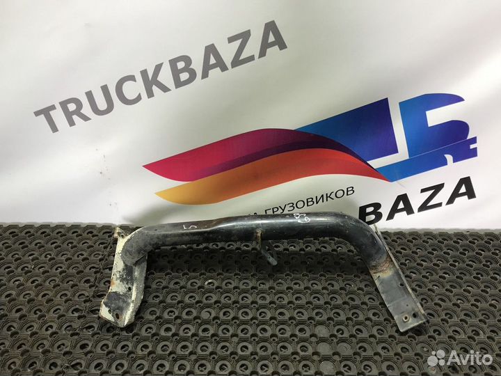 81615405076 Кронштейн подножки правый