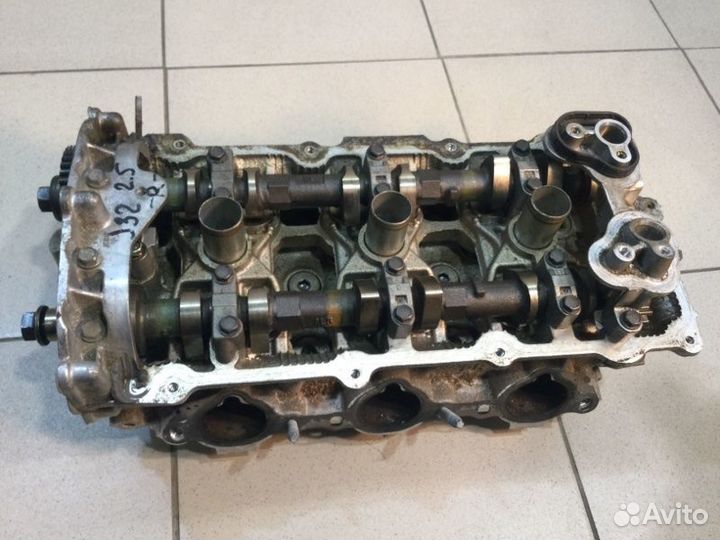 Головка блока цилиндров (гбц) правая Nissan Teana