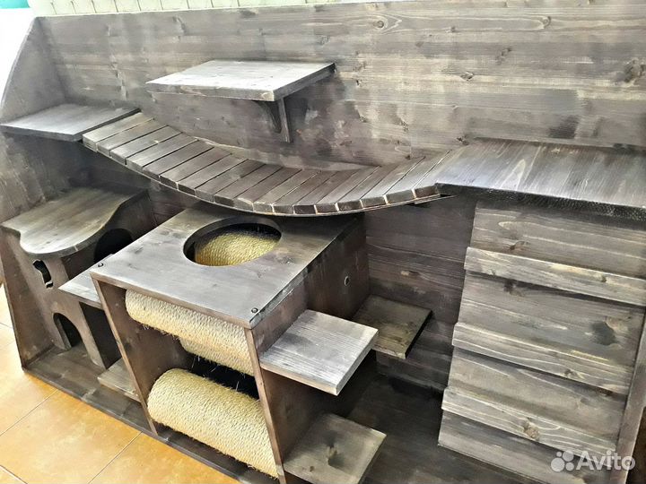 Домики,витрины,лабиринты,комплексы для грызунов