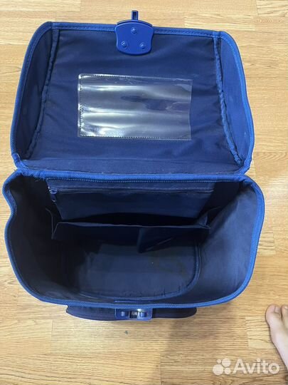 Портфели для мальчиков и девочек