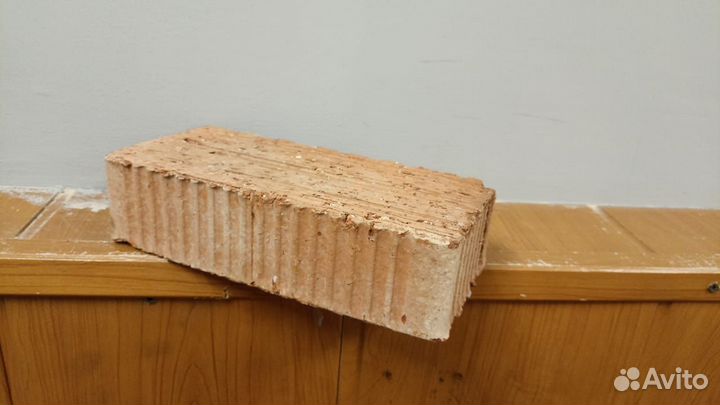 Кирпич рядовой полнотелый одинарный фурбау