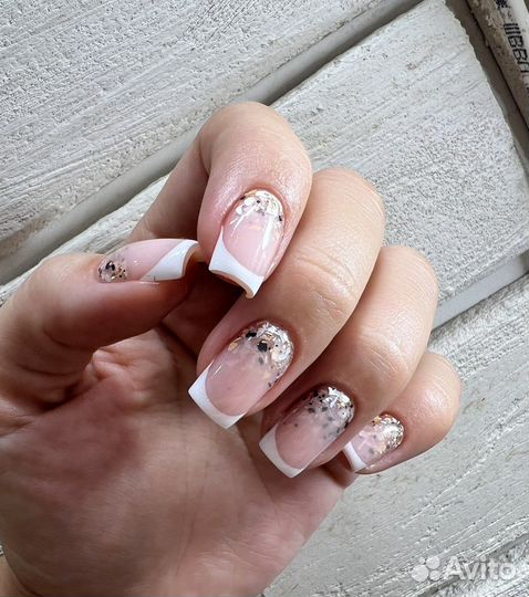 Маникюр гель лак Ялта