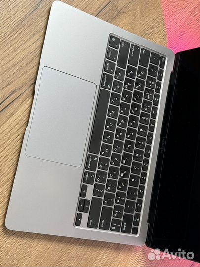 Macbook air m1 8gb 128gb 2 шт в идеале