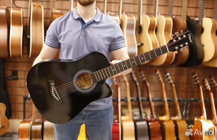 Акустическая гитара.Новая