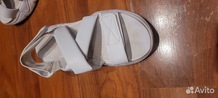 Босоножки Fila