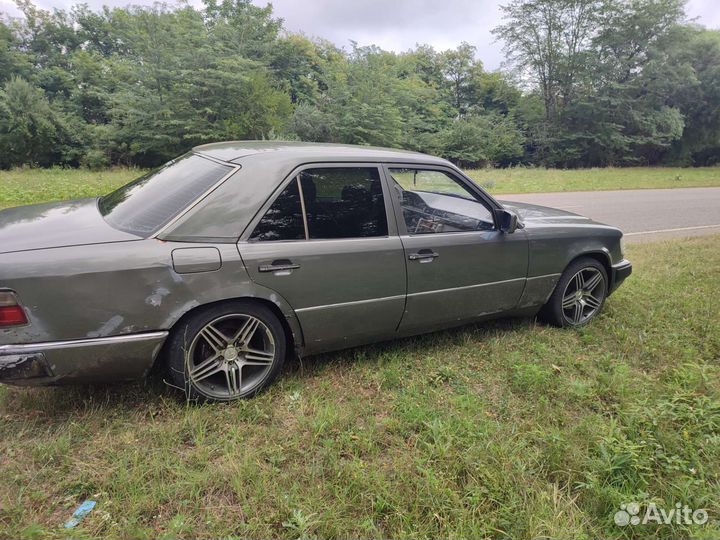 Мерседес 124