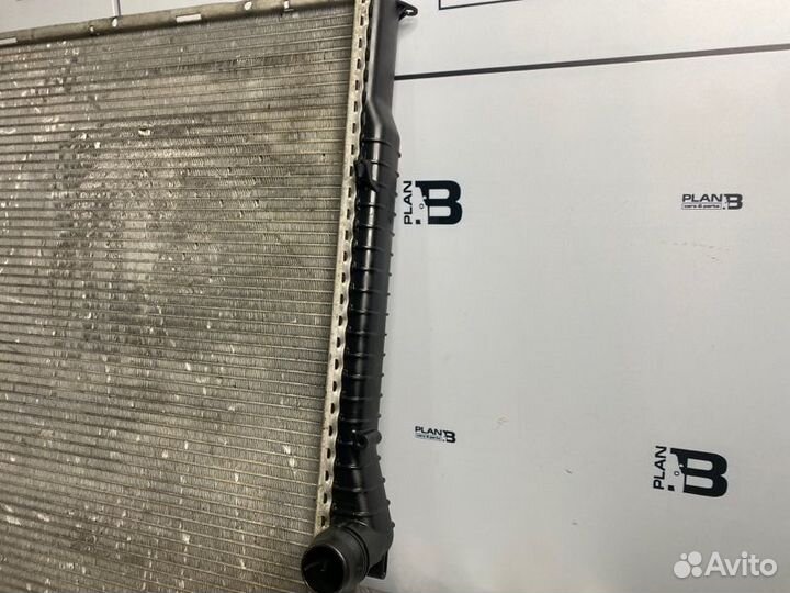 Радиатор охлаждения двигателя Bmw X5 E53 M54B30