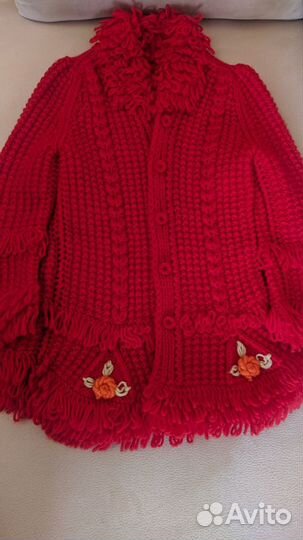 Кофта вязаная красная