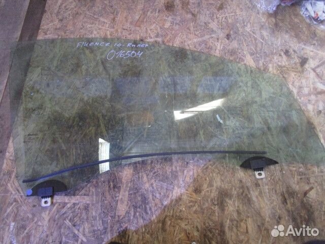 Стекло двери передней правой Renault Fluence 2010