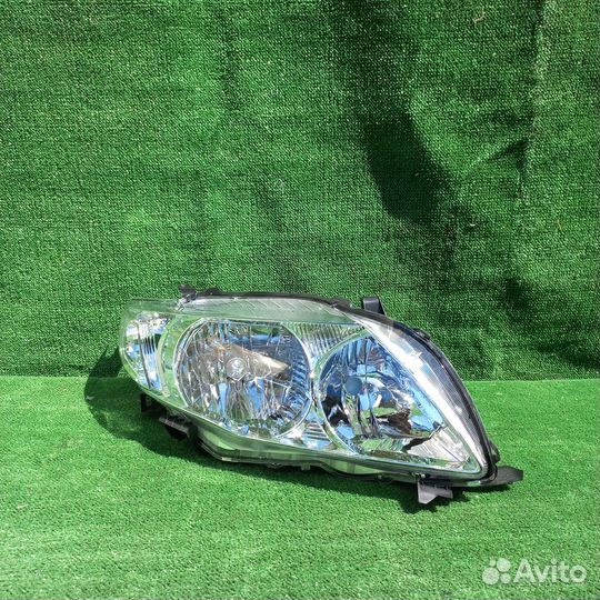 Фара передняя правая toyota corolla e150