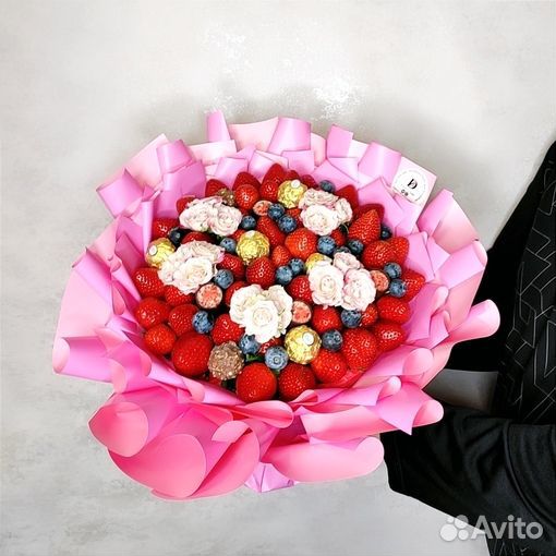 Букет из клубники. Съедобный букет