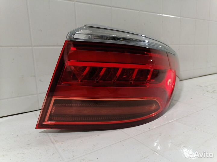 Фонарь внешний LED задний правый Kia Quoris