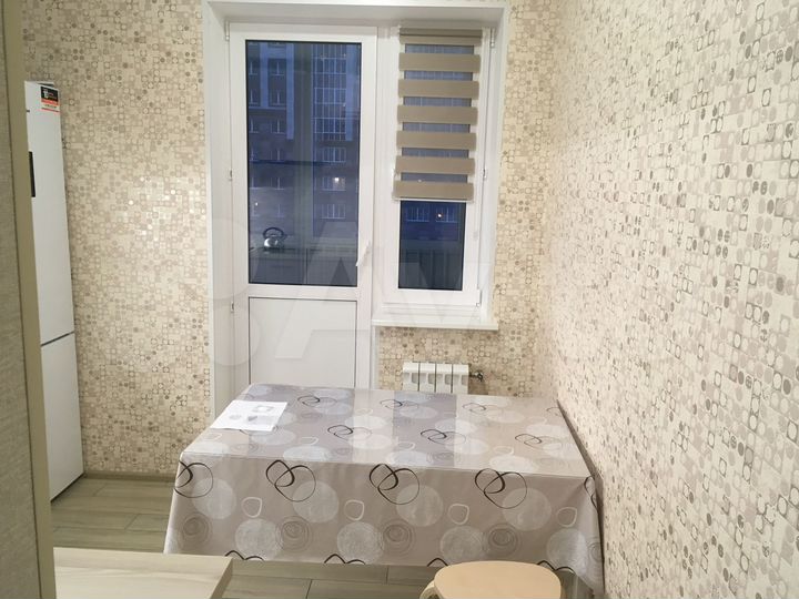 2-к. квартира, 58 м², 3/26 эт.