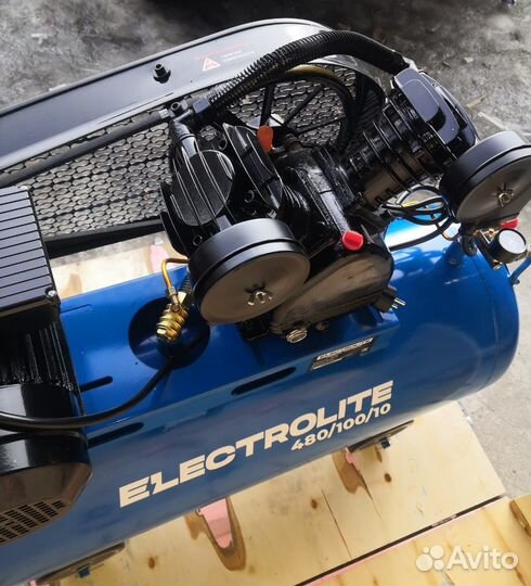 Компрессор 100л Electrolite 480л/м 10бар масляный