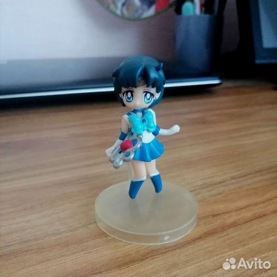 Аниме фигурка (Yuri on ice, Sailor Moon)
