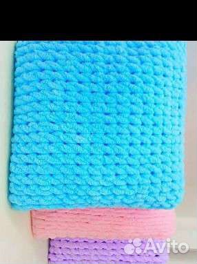 Плед,подушки,балаклавы