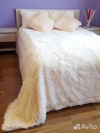 Плед, покрывало на кровать 220/240