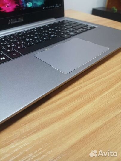 Asus zenbook ux410u /i5 8250u/8гб/ssd