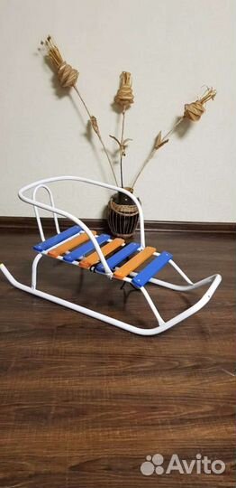 Продам санки новые