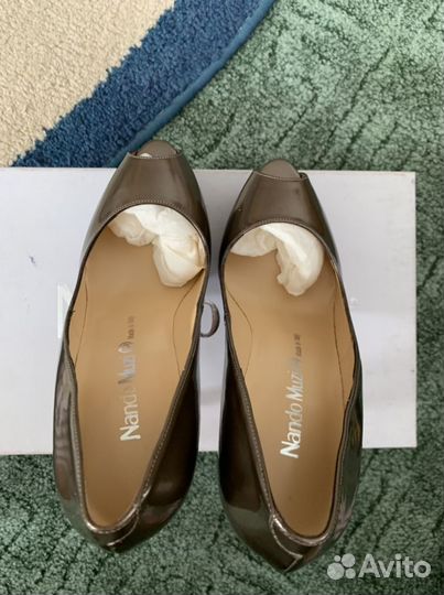 Женские туфли 37,5 размера