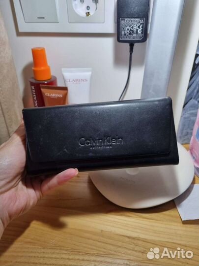 Солнцезащитные очки calvin klein