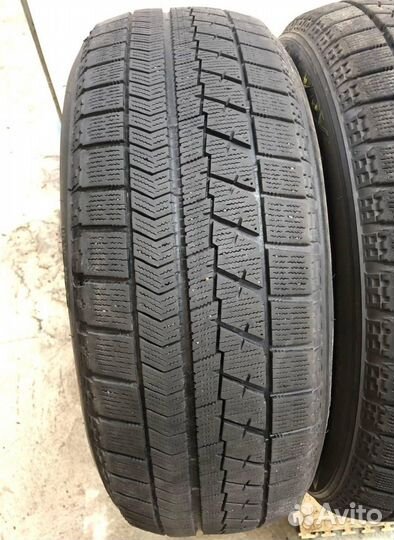 Bridgestone Blizzak VRX 205/60 R16 99W
