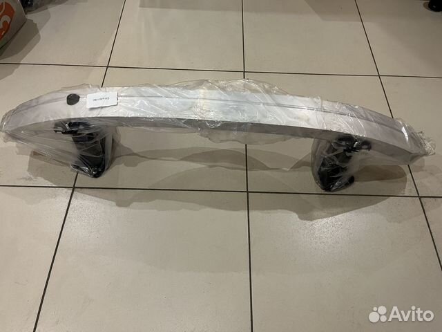 Усилитель переднего бампера Mercedes W221 всборе