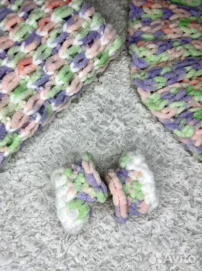 Комплект-тройка для новорожденного из Alize Puffy