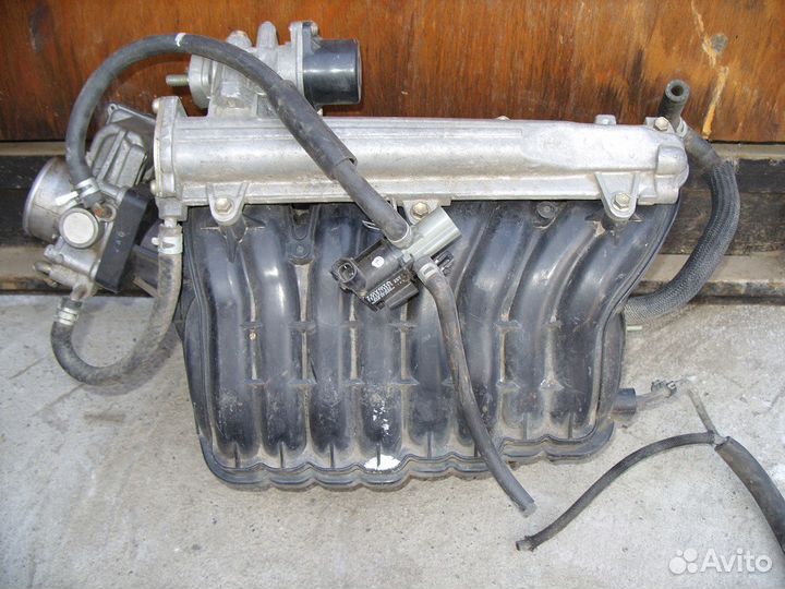 Впускной коллектор Toyota Premio, AZT240, (1azfse)