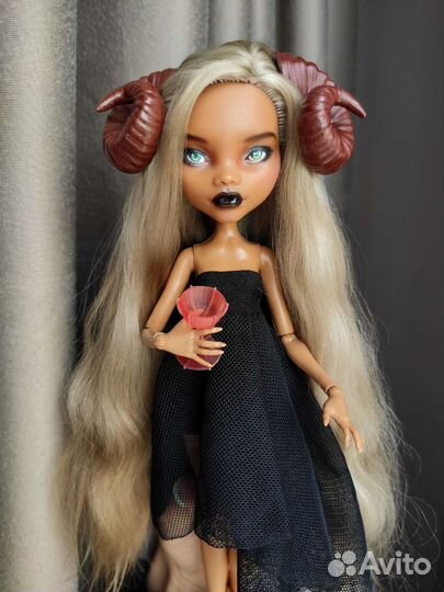 Ооак Клодин кукла Монстер хай