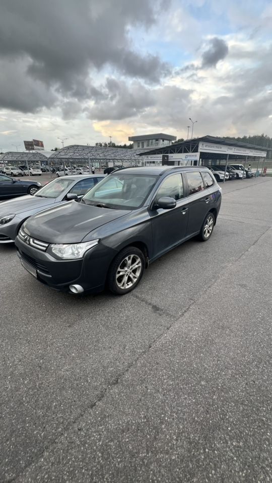 Mitsubishi Outlander: фото владельца