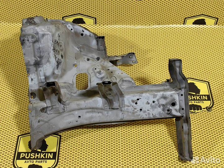 Четверть передний левый Hyundai Solaris RB G4FC