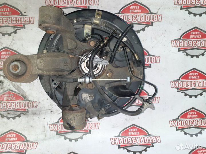 Ступица задняя левая Suzuki Escudo TD94W H27A 2005