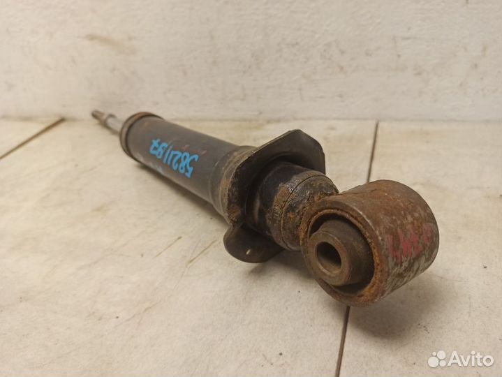 Амортизатор задний Тойота