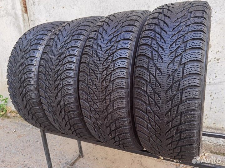 Nokian Tyres Hakkapeliitta R3 205/60 R16 96R