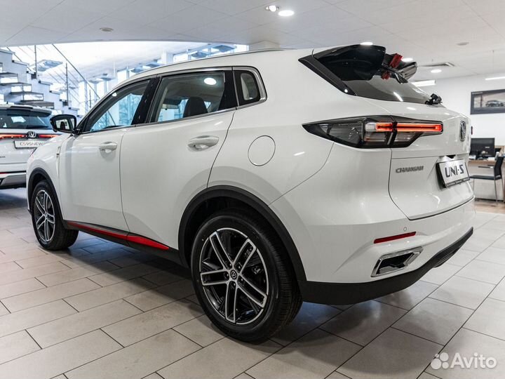 Changan UNI-S 1.5 AMT, 2024