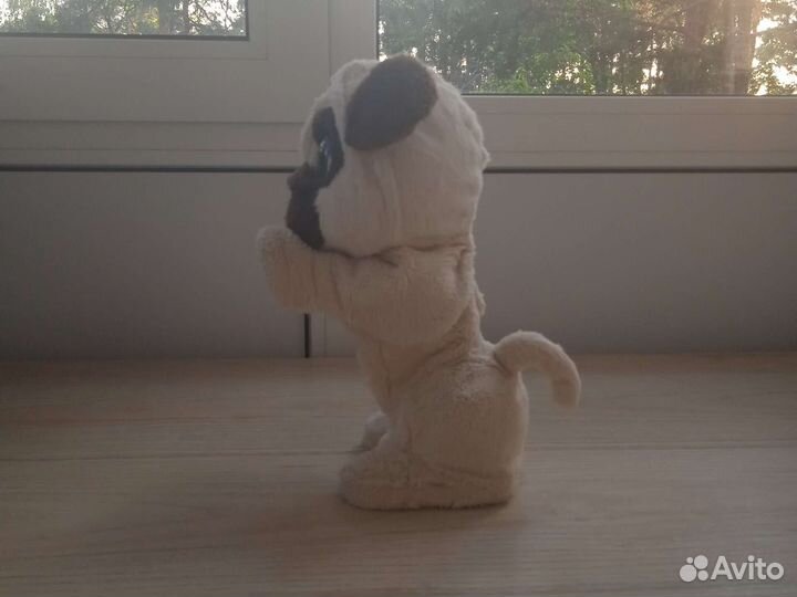 Собака игрушка