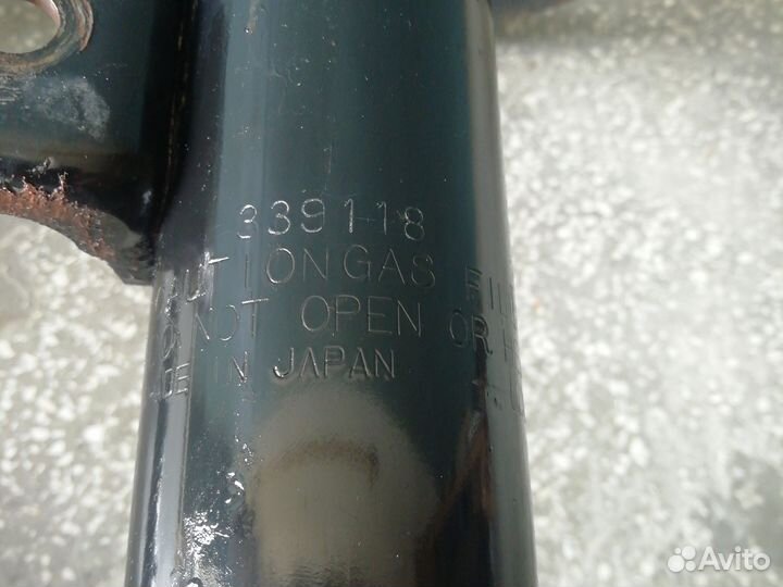 Передние стойки Lancer 10