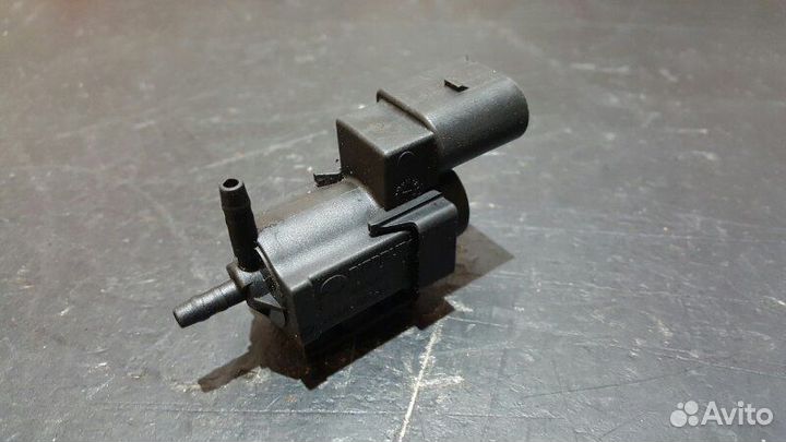 Клапан электромагнитный Audi A7 4G CGW 2011