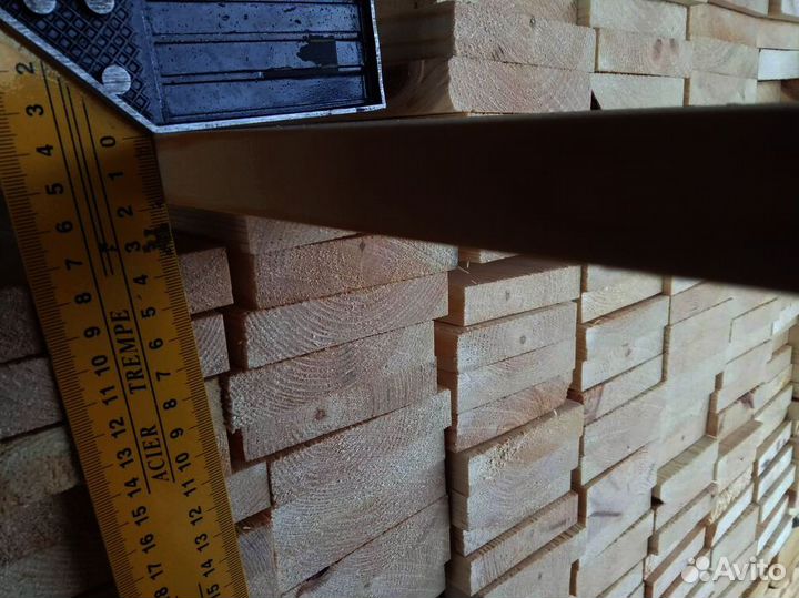 Доски из сосны, универсальное решение для строител