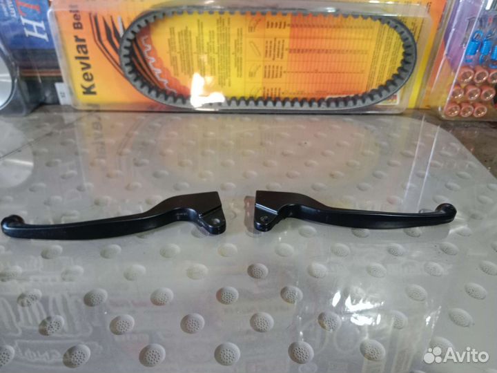 Рычаги сцепления и тормоза на мопед