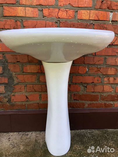 Раковина на пьедестале бу в идеале