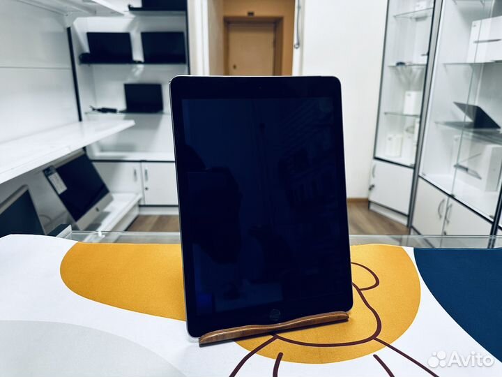 iPad Air 2 WiFi LTE 64gb, Ростест (1392)